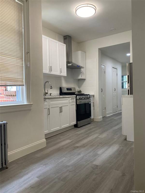 4331 Murdock AVE, Bronx, NY 10466