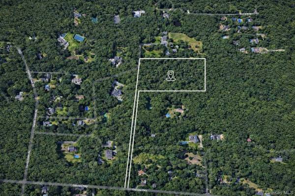 154 Oakview HWY, East Hampton, NY 11937