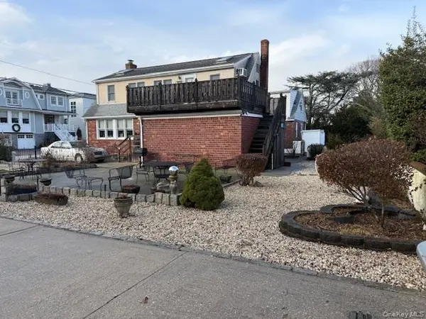 86 Lynbrook AVE, Point Lookout, NY 11569