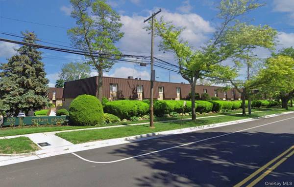 200 Hilton AVE #66, Hempstead, NY 11550