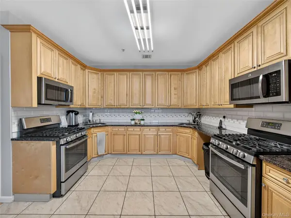 1310 Parkview DR, Spring Valley, NY 10977
