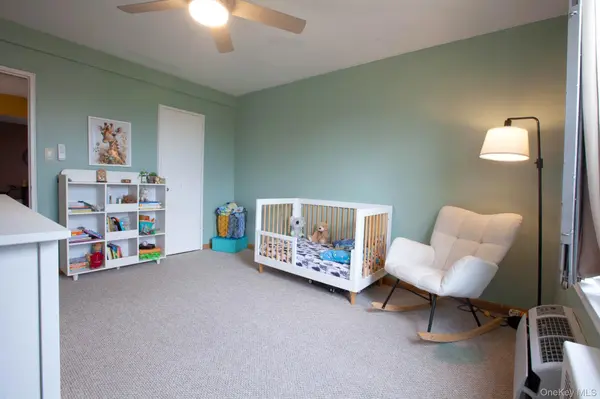 224-24 Union Turnpike #6G, Oakland Gardens, NY 11364