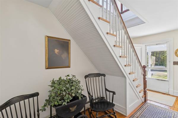718 Montauk HWY, East Quogue, NY 11942