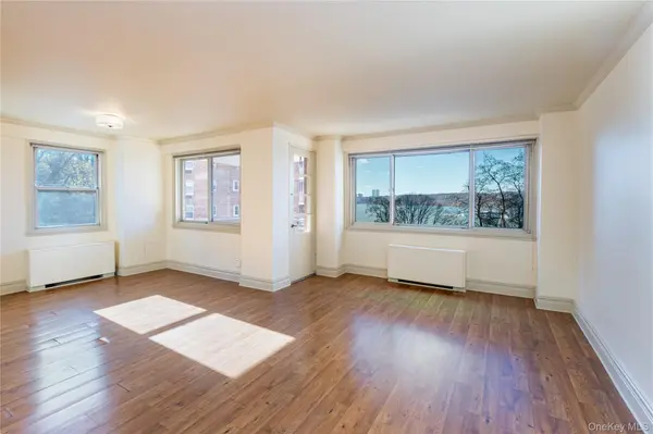 2621 Palisade AVE #4J, Bronx, NY 10463