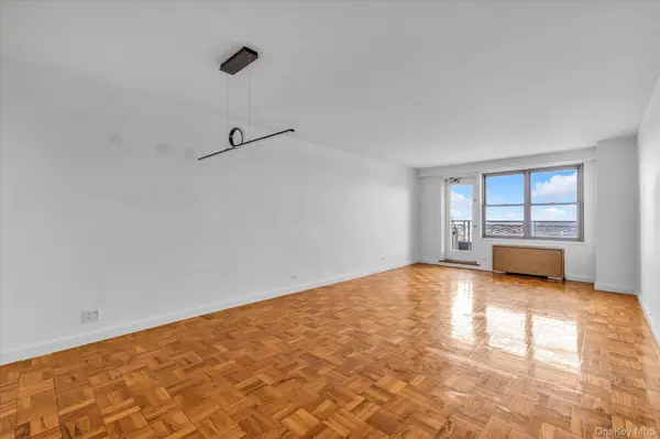 125-10 Queens BLVD #2404, Kew Gardens, NY 11415