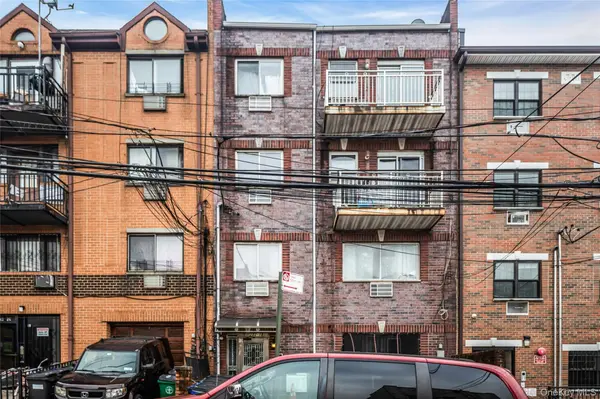 102-18 Radcliff AVE, Corona, NY 11368