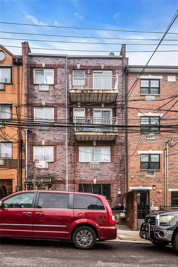 102-18 Radcliff AVE, Corona, NY 11368