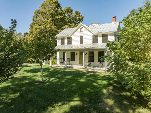 4-6 Old Primrose Hill RD, Rhinebeck, NY 12572