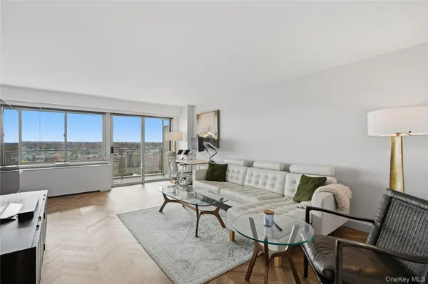 18-15 215th ST #14S, Bayside, NY 11360