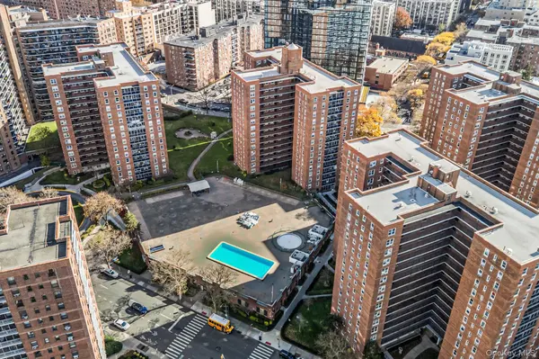 97-40 62nd Drive #8D, Rego Park, NY 11374