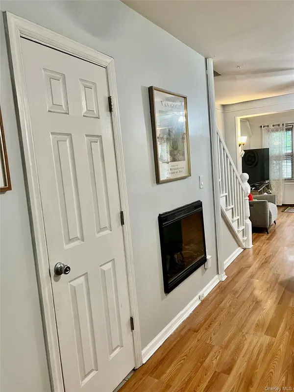22-26 74 ST, East Elmhurst, NY 11370