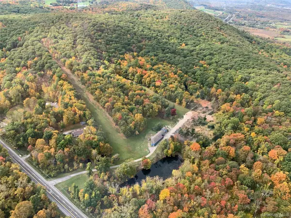 3384 Route 52, Stormville, NY 12582