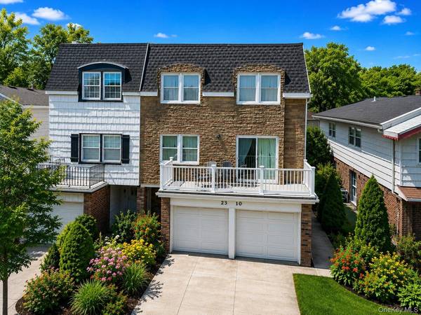 23-10 Waters Edge DR, Bayside, NY 11360