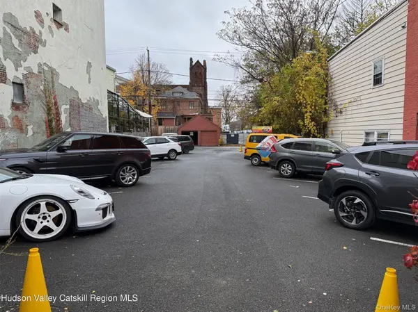 411 Warren ST, Hudson, NY 12534