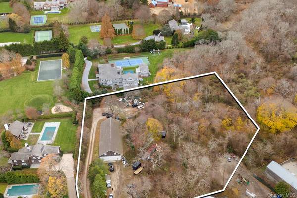 15 Hildreth LN, Bridgehampton, NY 11937
