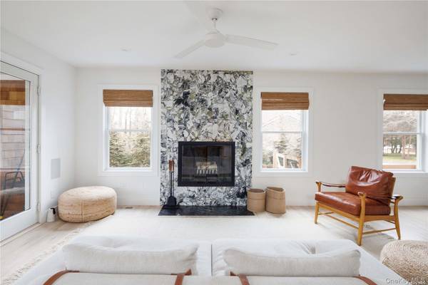 1700 Cedar DR, Southold, NY 11971