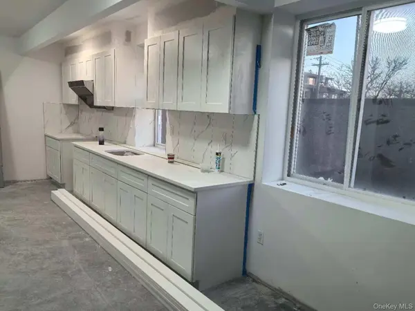23-06 College point BLVD, College Point, NY 11356