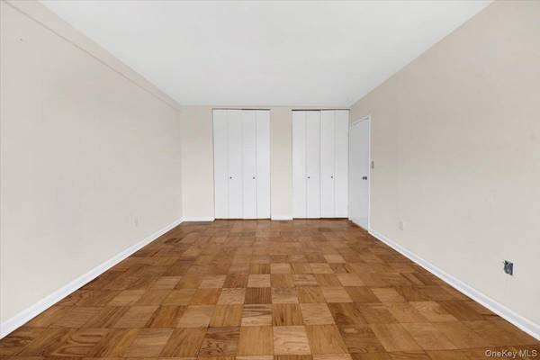 25 Lake ST #7H, White Plains, NY 10603