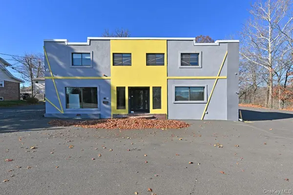 1 S Liberty DR, Stony Point, NY 10980