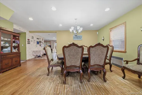 47-23 164th ST, Flushing, NY 11358