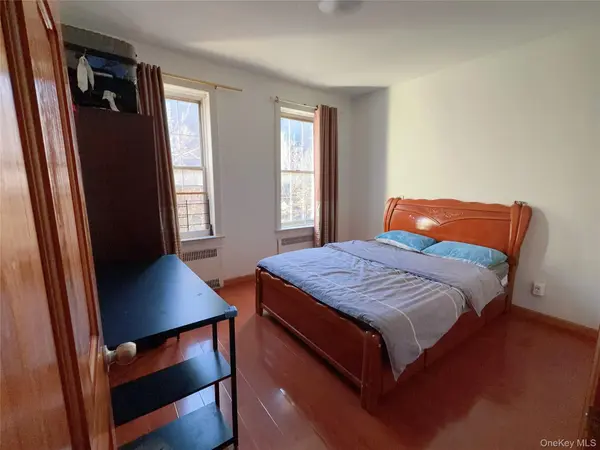 8811 Elmhurst AVE #C8, Elmhurst, NY 11373