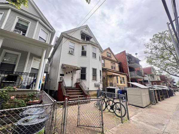 91-02 50th AVE, Elmhurst, NY 11373