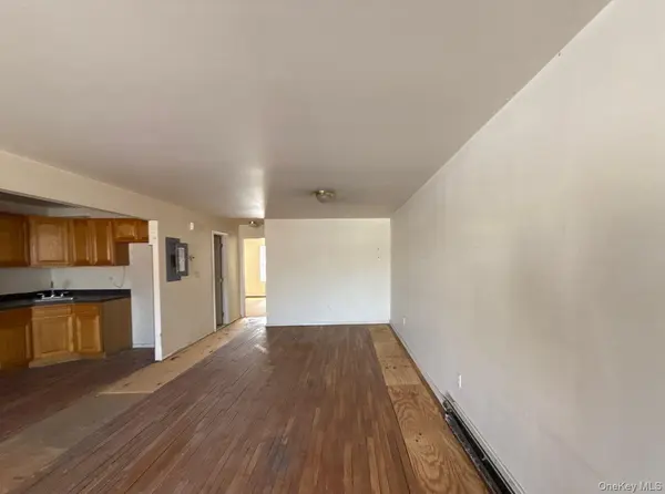 160 Beach 30th ST, Far Rockaway, NY 11691