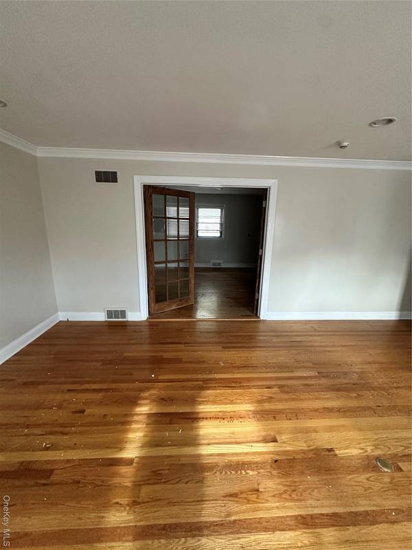 601 Chestnut Ridge RD #Floor 1, Spring Valley, NY 10977