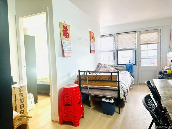 42-55 Colden ST #8N, Flushing, NY 11355