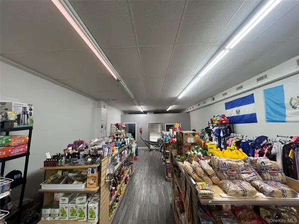 120 Main ST, Kings Park, NY 11754