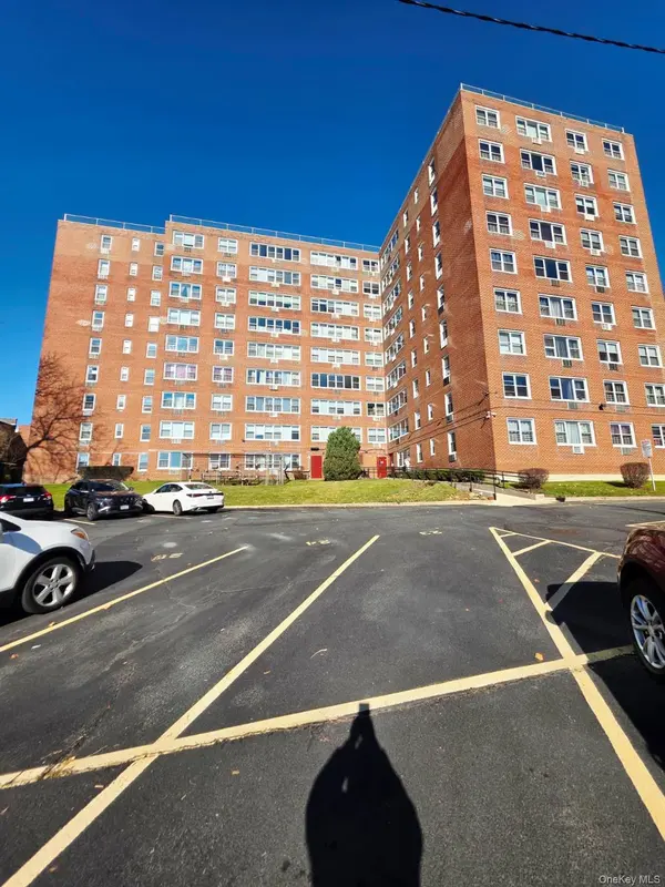 16420 Highland AVE #2V, Jamaica Hills, NY 11432