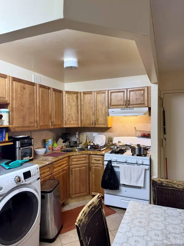 2135 Crotona AVE #2B, Bronx, NY 10457