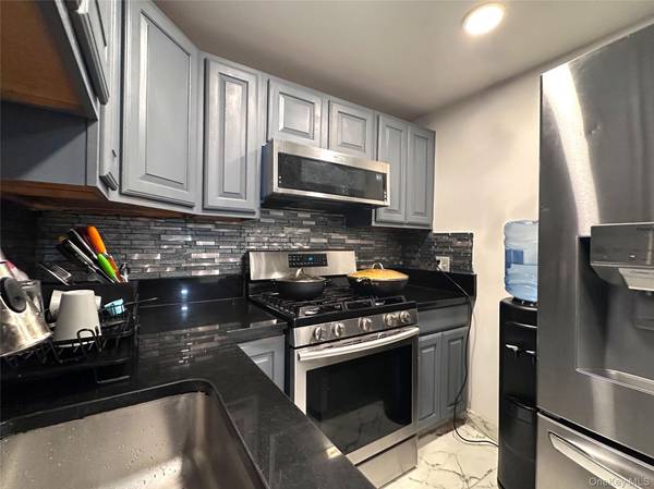 70 Johnes ST #328E, Newburgh, NY 12550
