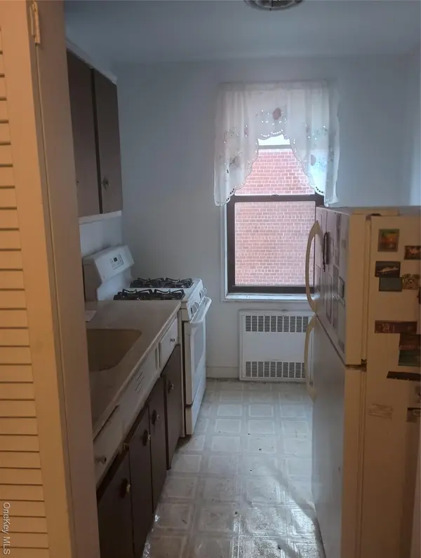 3655 Shore Pkwy #4C, Brooklyn, NY 11235