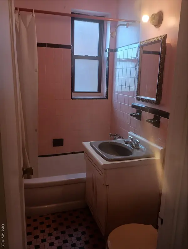 3655 Shore Pkwy #4C, Brooklyn, NY 11235