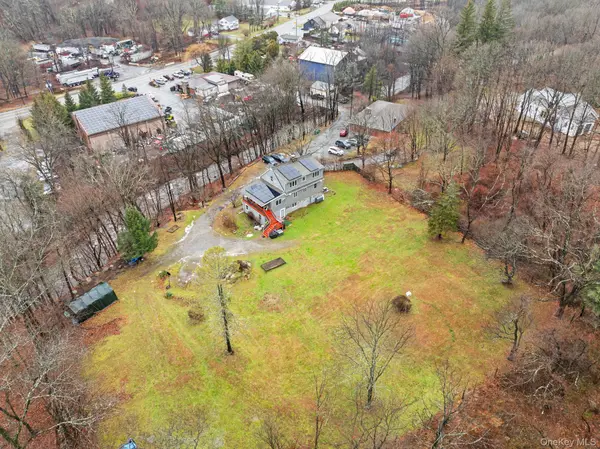 11 Cross Creek RD, Cold Spring, NY 10516
