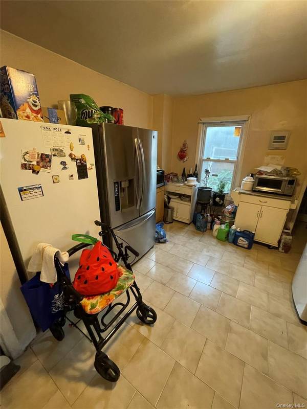 10620 109th AVE, Ozone Park, NY 11417