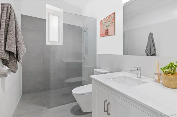 245 Rumsey Rd #2X, Yonkers, NY 10701