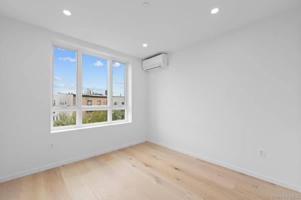 366 Harman ST #4R, Brooklyn, NY 11237