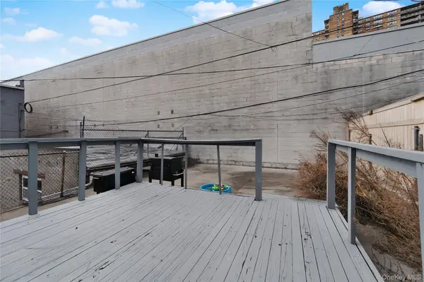 38 Stoddard PL, Brooklyn, NY 11225