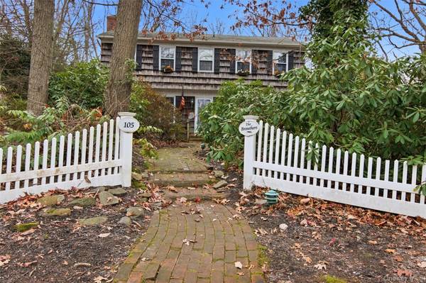 105 Rustic RD, Port Jefferson, NY 11777