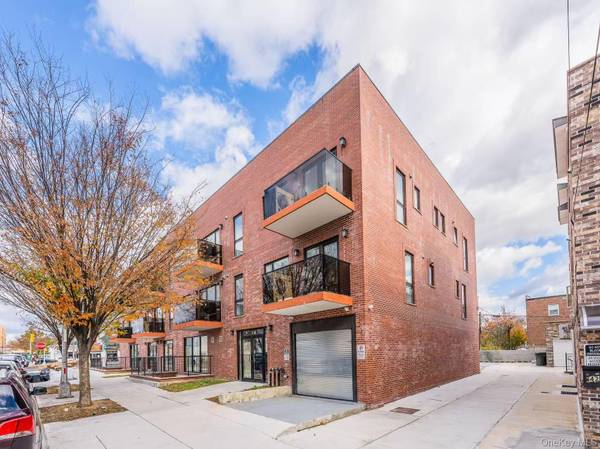 165-02 Sanford AVE, Flushing, NY 11358