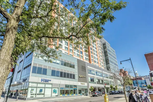 138-35 39th AVE #14M, Flushing, NY 11354