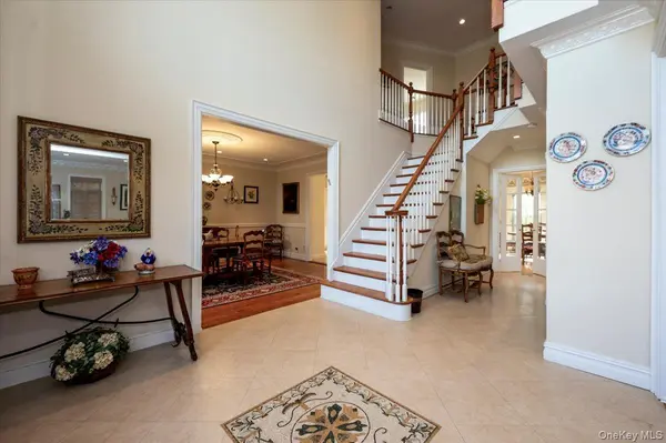 70 Lewis AVE, Atlantic Beach, NY 11509