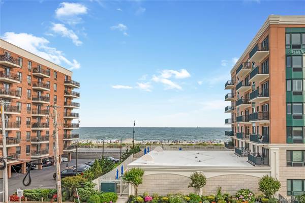 251 W Broadway #306, Long Beach, NY 11561
