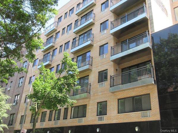 3749 81st ST #3A, Jackson Heights, NY 11372