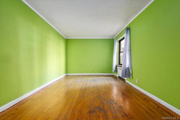 251 Seaman Avenue #2H, New York (manhattan), NY 10034