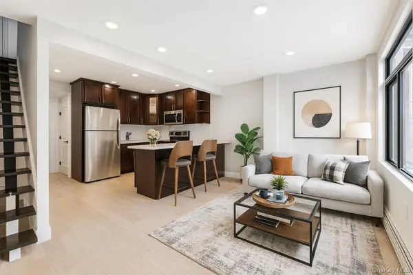 3067 Williamsbridge RD, Bronx, NY 10467