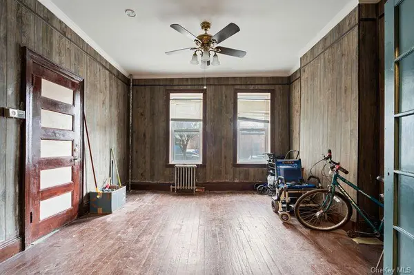 387 Ashford ST, Brooklyn, NY 11207