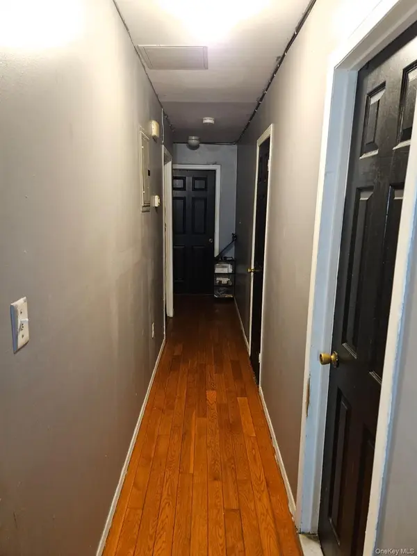 506 Beach 43rd ST, Far Rockaway, NY 11691